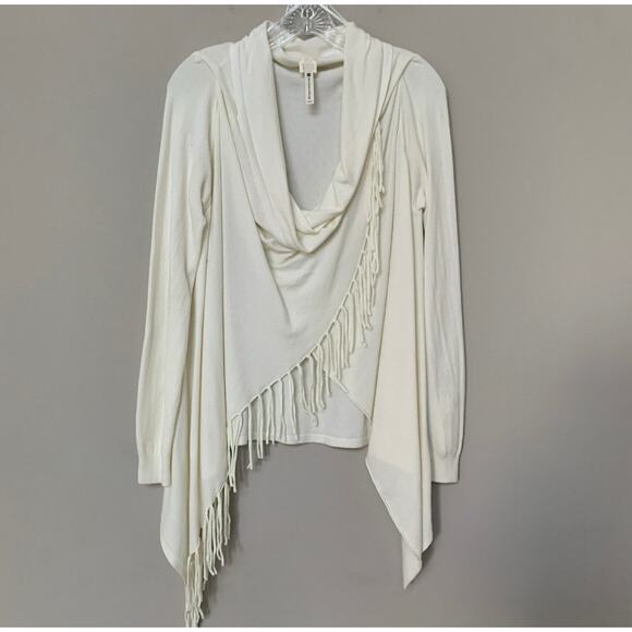 Reseller Bundle - size MEDIUM sweaters and tops - Picture 1 of 8